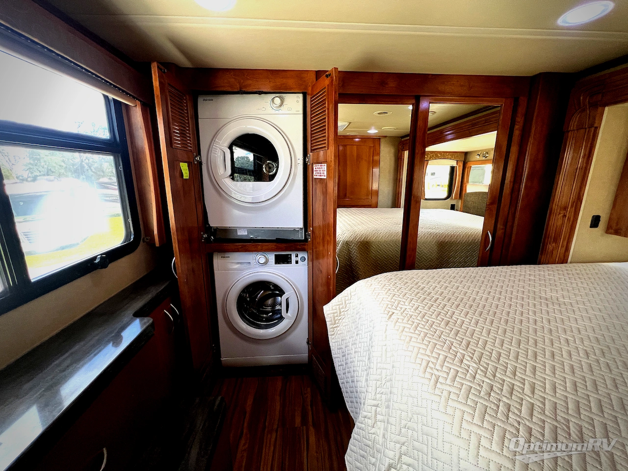 2012 Monaco Vesta 35PBD Photo 24