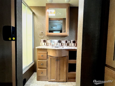 2018 Thor Windsport 35M RV Photo 4