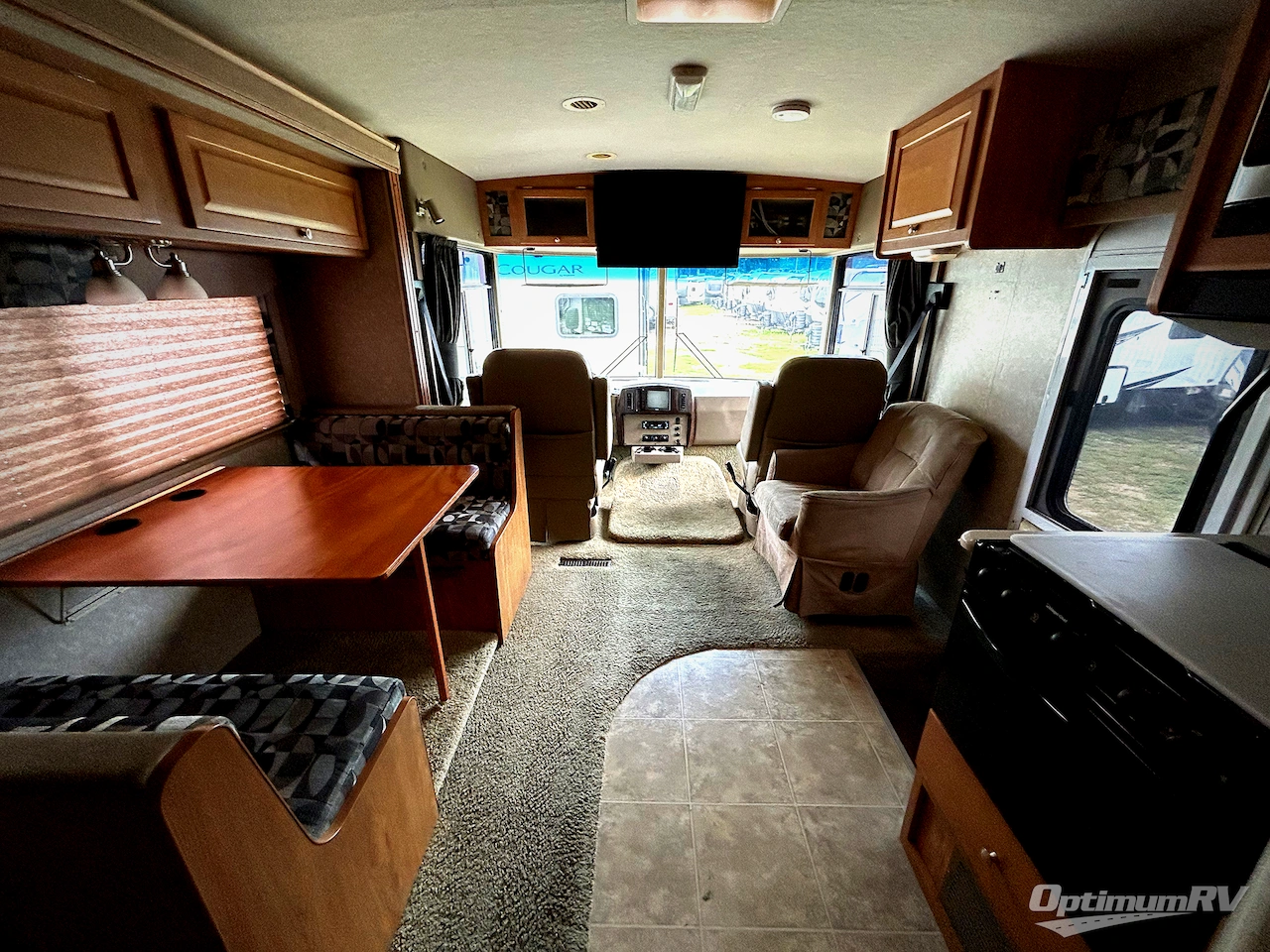 2009 Winnebago Vista 26P Photo 5