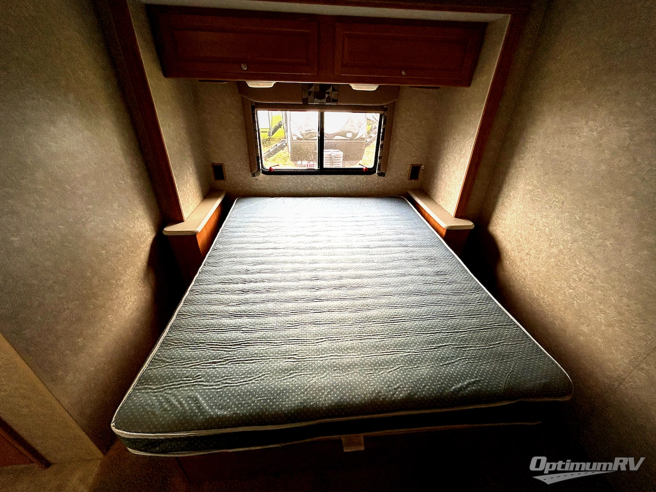 2009 Winnebago Vista 26P Photo 19
