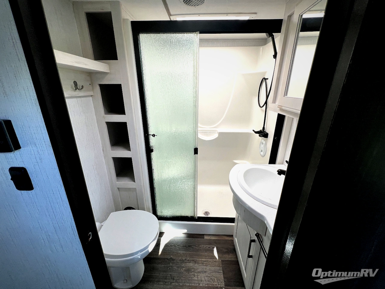 2021 Heartland Bighorn Traveler 33RKS Photo 17