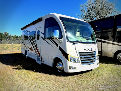 Used 2023 Thor Axis 24.3 Featured Photo