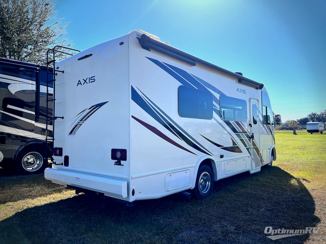 2023 Thor Axis 24.3 Photo 3