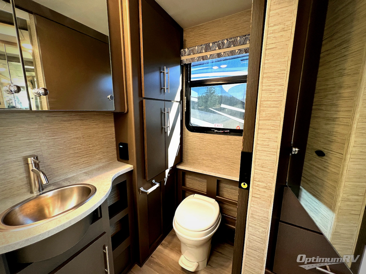 2023 Thor Axis 24.3 Photo 24