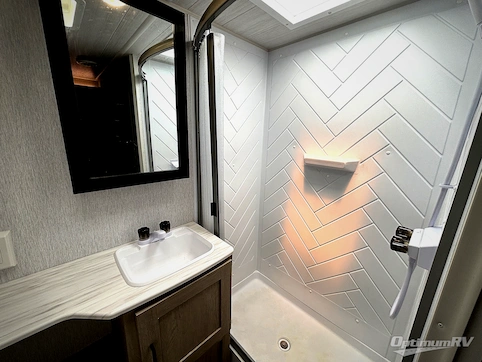 2024 Forest River Wildwood X-Lite 273QBXL RV Photo 4