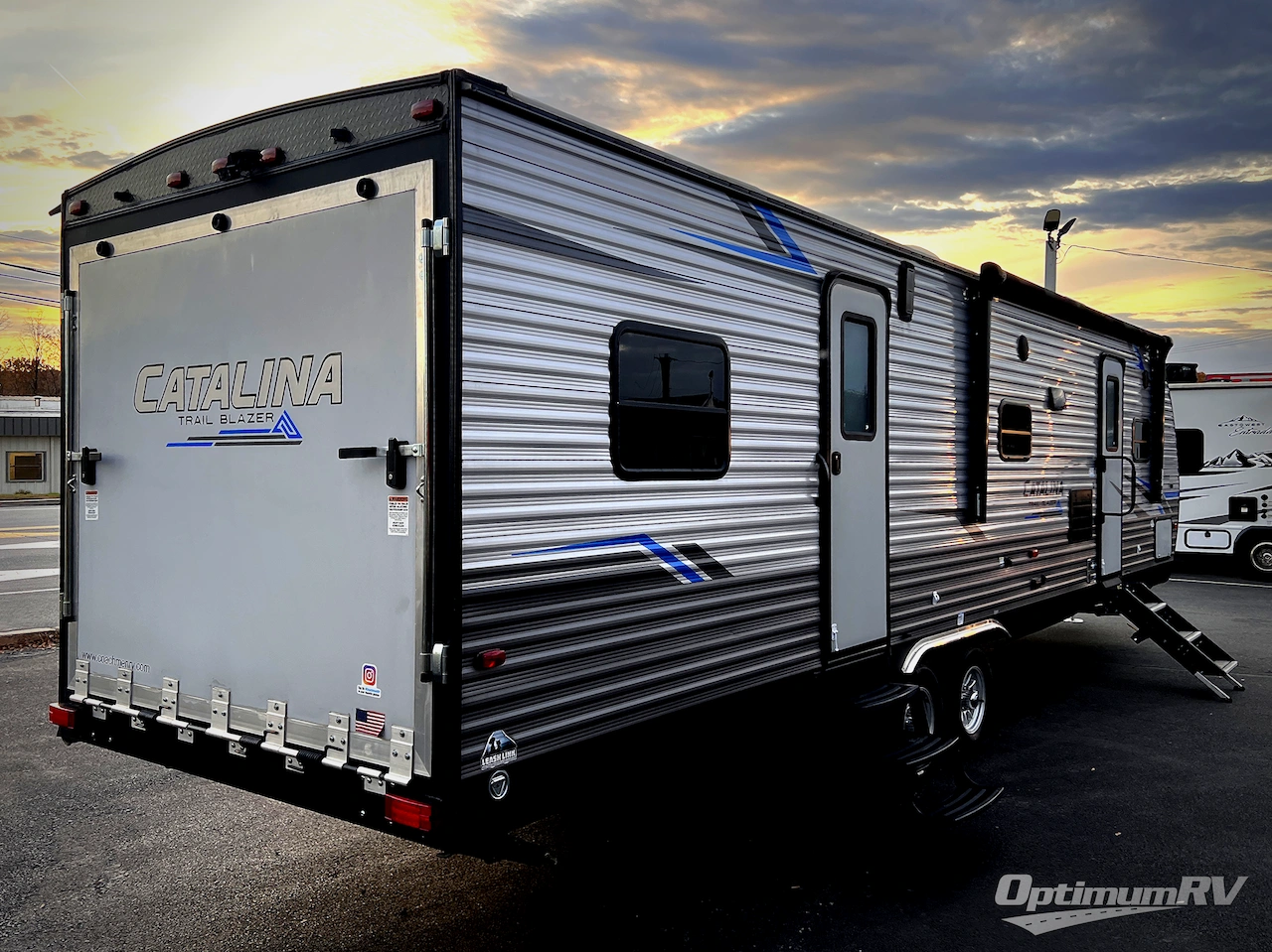 2021 Coachmen Catalina Legacy 323BHDSCK Photo 2