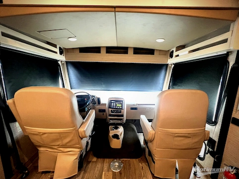 Used 2020 Winnebago Adventurer 36Z Featured Photo