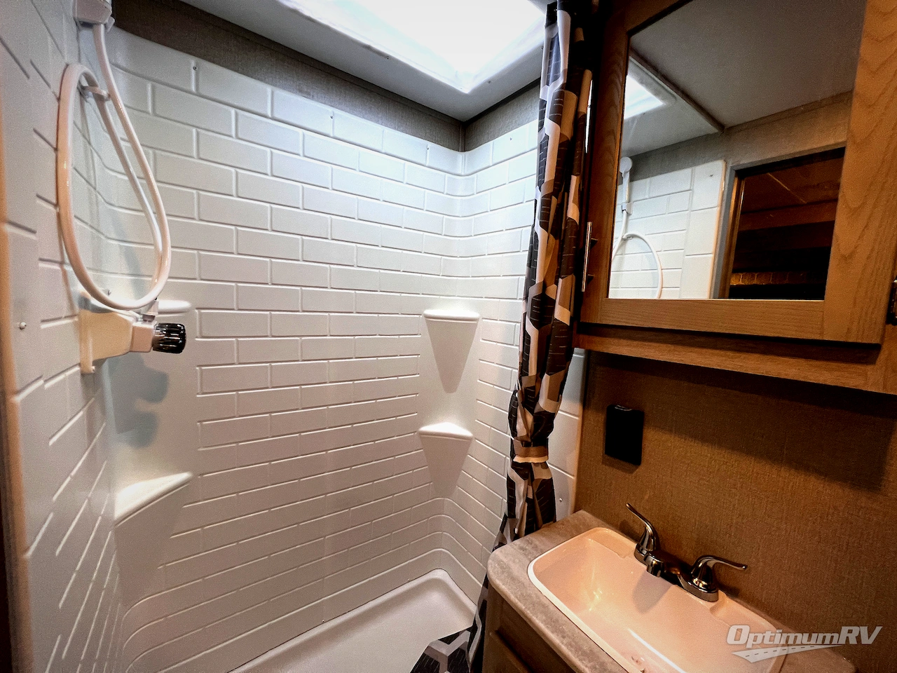 2022 Coachmen Catalina Legacy 323BHDSCK Photo 36