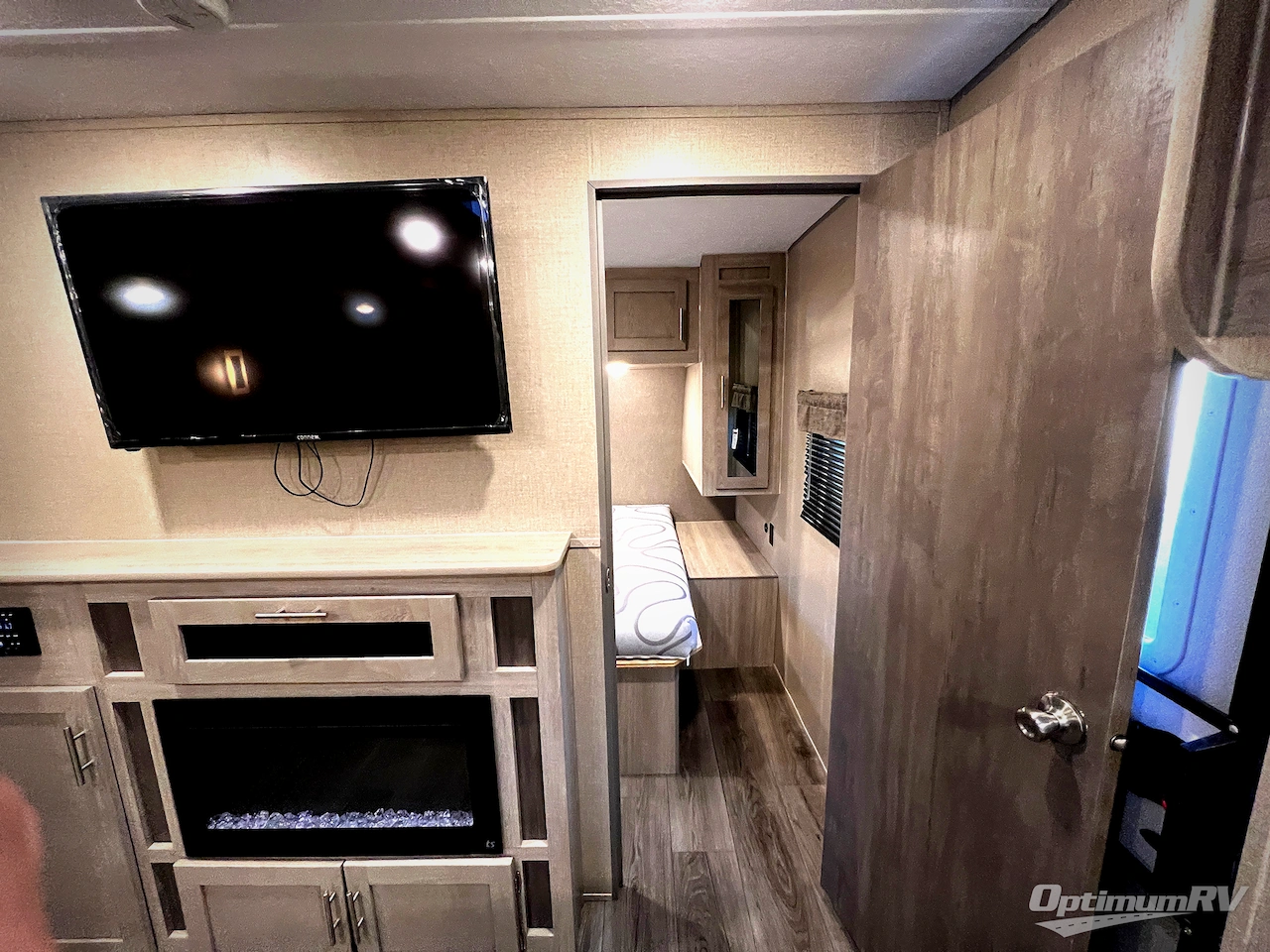 2022 Coachmen Catalina Legacy 323BHDSCK Photo 37