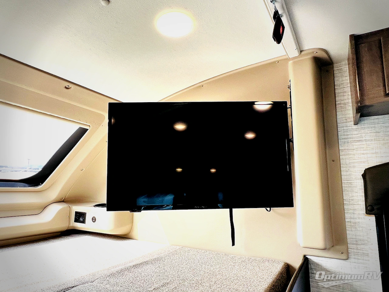 2024 Entegra Odyssey SE 22C Photo 7