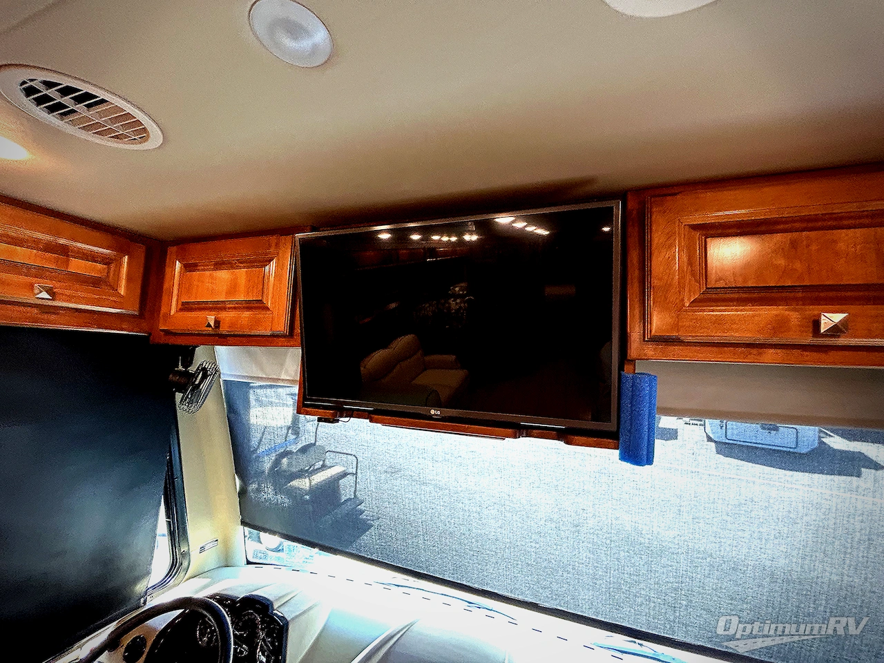 2017 Tiffin Allegro Breeze 32 BR Photo 6