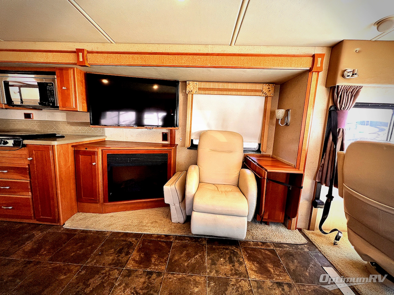 2013 Itasca Sunova 35G Photo 9