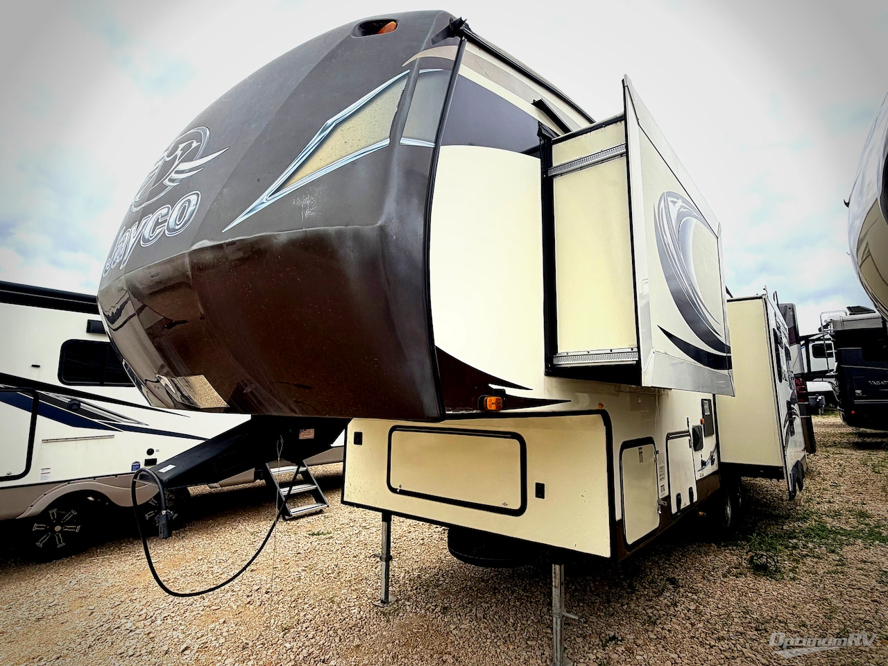 2015 Jayco Eagle HT 27.5RLTS Photo 4