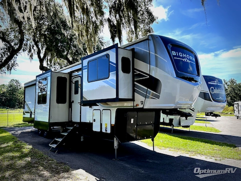 New 2024 Heartland Bighorn 3930FL Featured Photo