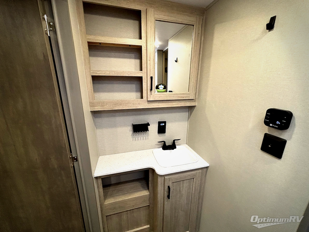 2026 Coachmen Catalina Legacy Edition 333DORM Photo 14