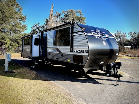 New 2026 Coachmen Catalina Legacy Edition 323MAZE Featured Photo