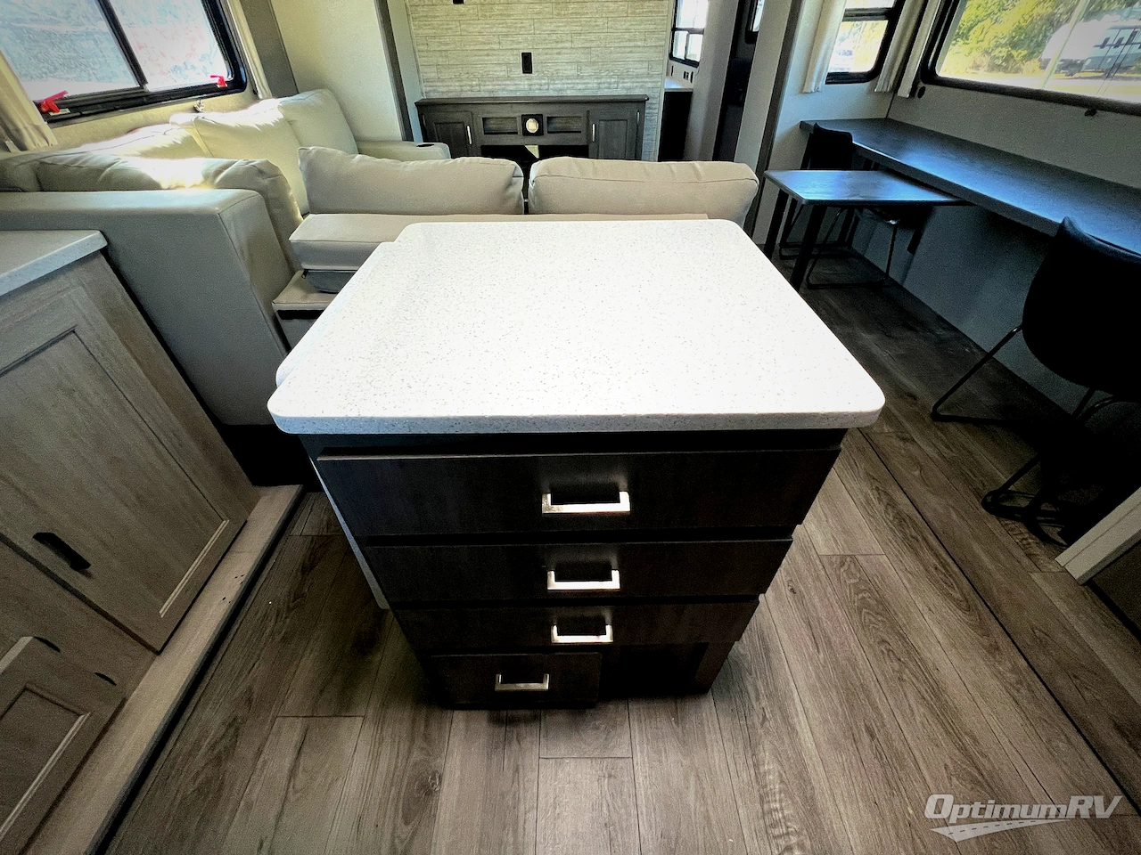 2026 Coachmen Catalina Legacy Edition 323MAZE Photo 10