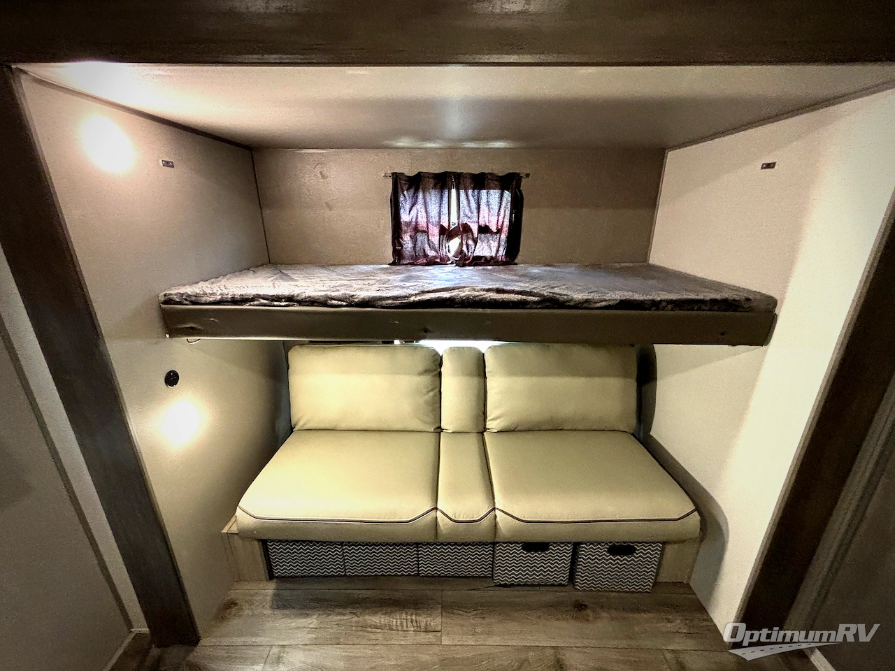 2026 Coachmen Catalina Legacy Edition 343BHTS Photo 18