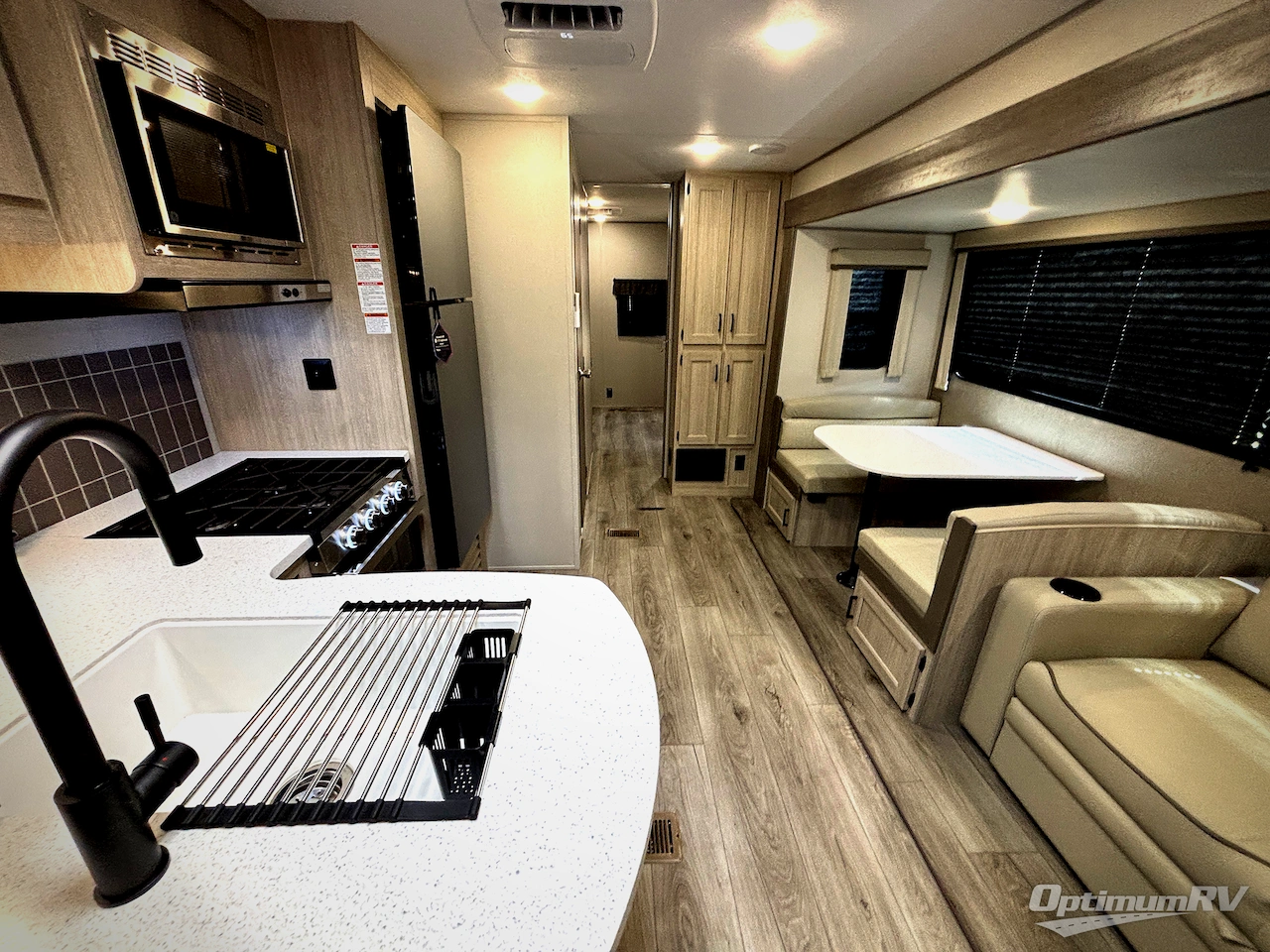 2026 Coachmen Catalina Legacy Edition 343BHTS Photo 1