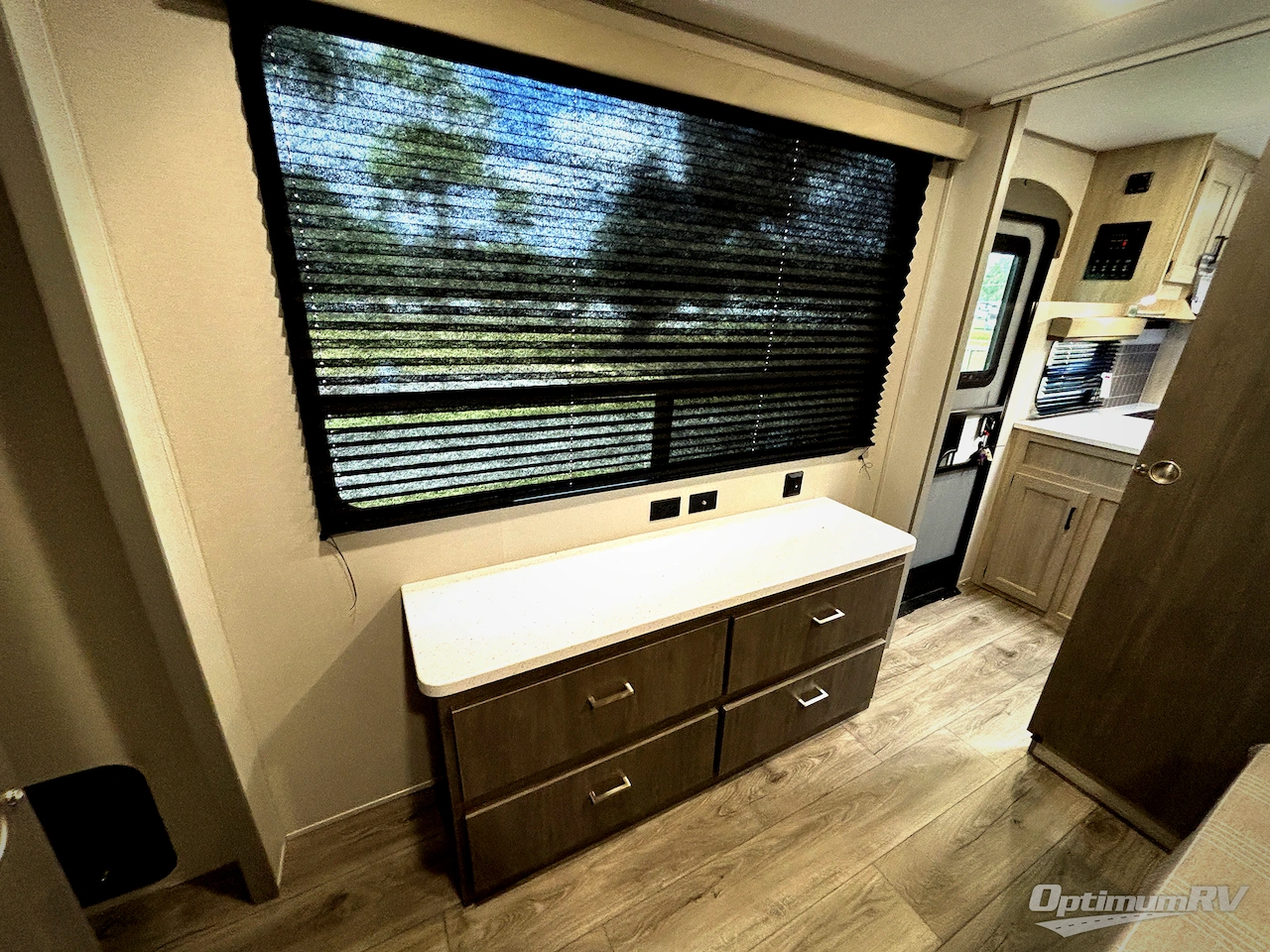 2026 Coachmen Catalina Legacy Edition 343BHTS Photo 8