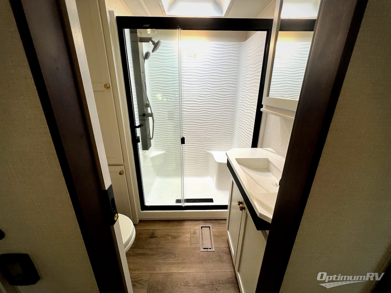 2027 Forest River Cedar Creek 290RL Photo 20