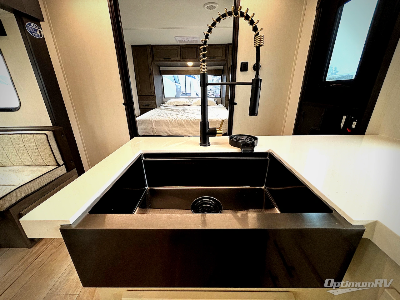 2026 Forest River Cherokee Alpha Wolf 29TB Photo 17