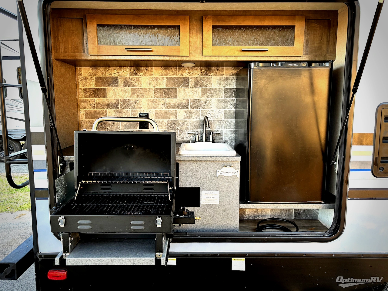 2018 Forest River Surveyor 243RBS Photo 14