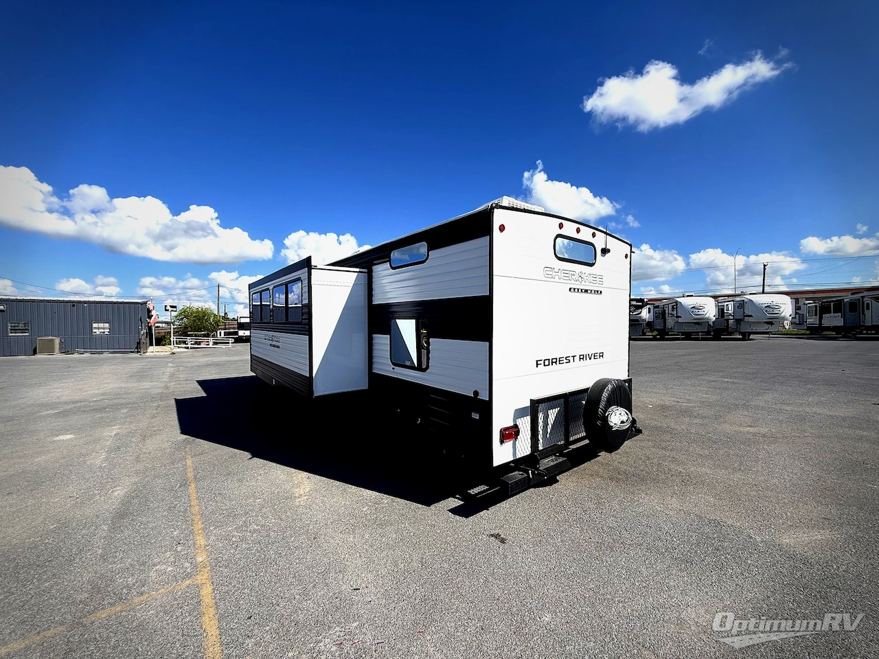2026 Forest River Cherokee Grey Wolf 29TE Photo 3