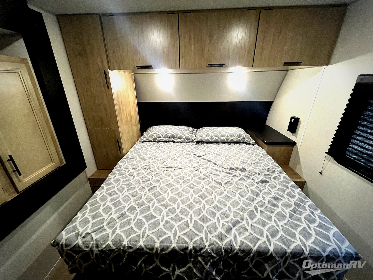 2026 Forest River Cherokee Wolf Den 271RK Photo 24