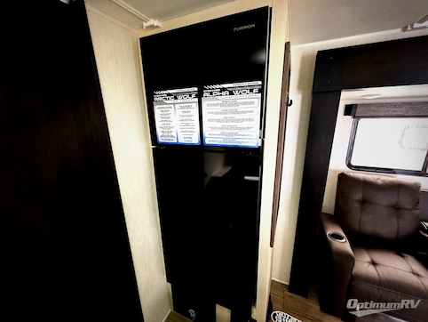 2026 Forest River Cherokee Alpha Wolf 21RB RV Photo 3