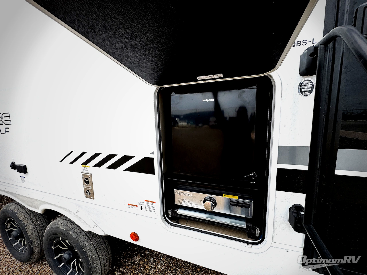 2026 Forest River Cherokee Alpha Wolf 280QBS Photo 3