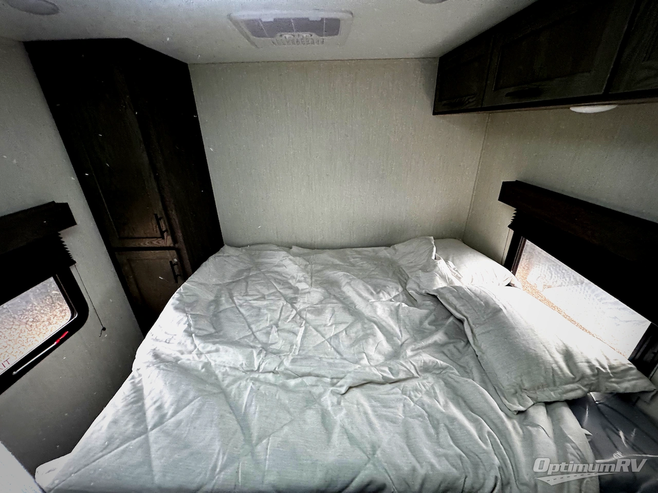 2026 Forest River Cherokee Alpha Wolf 280QBS Photo 15