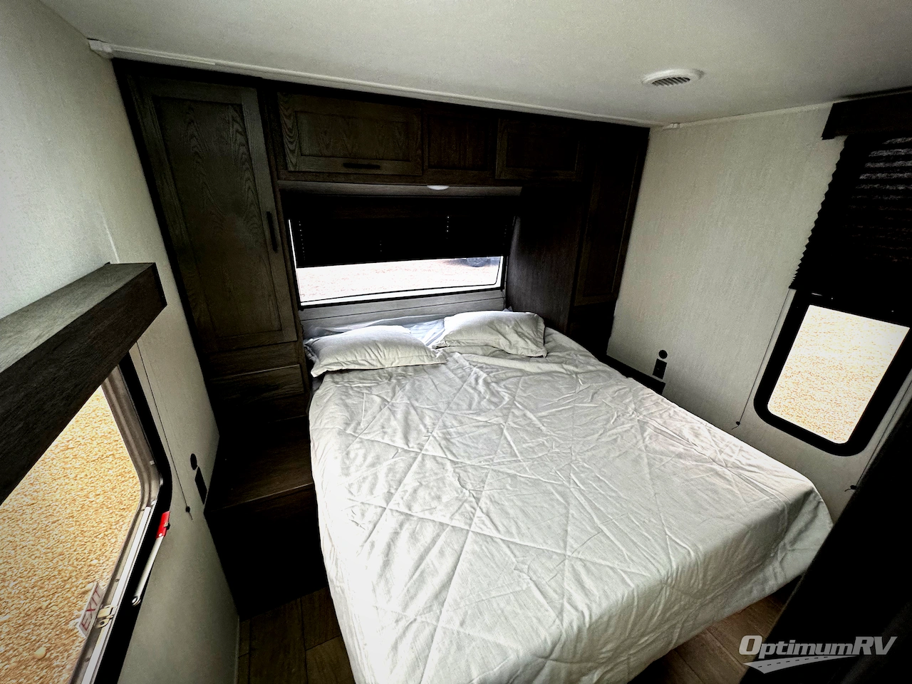 2026 Forest River Cherokee Alpha Wolf 280QBS Photo 16