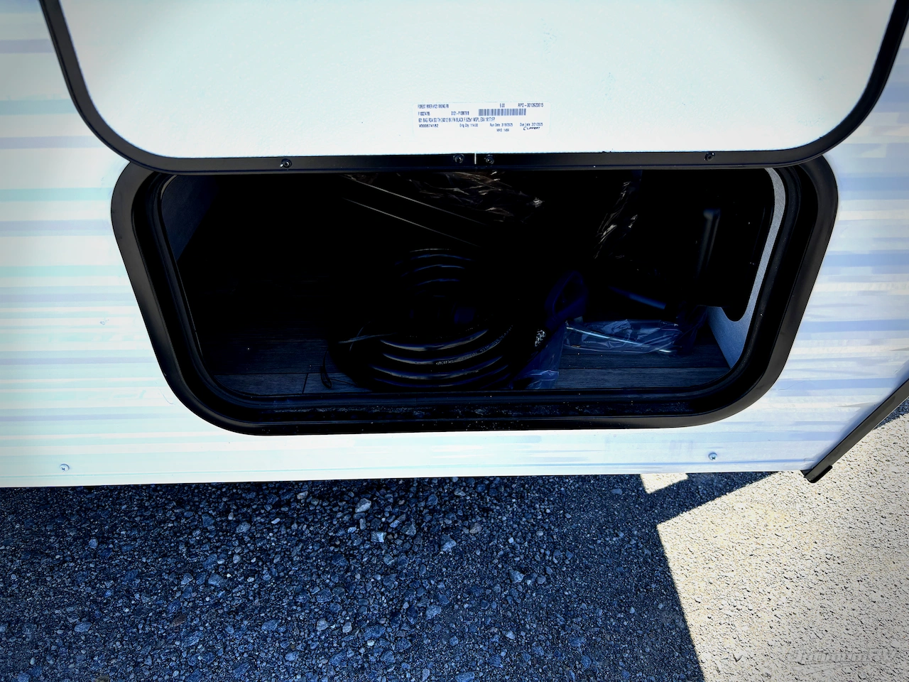 2025 Coachmen Clipper Cadet 17CFQ Photo 12