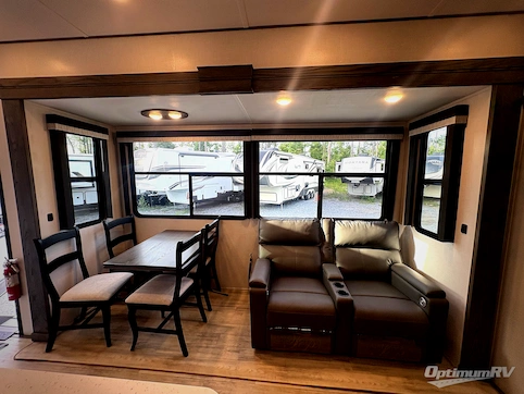 2024 Keystone Alpine Avalanche Edition 390DS RV Photo 2