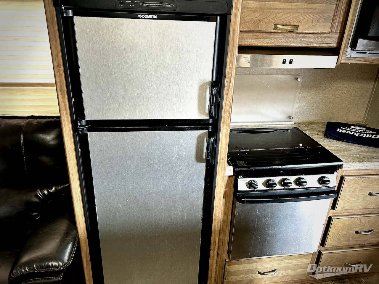 2019 Dutchmen Atlas 3302RL Photo 11