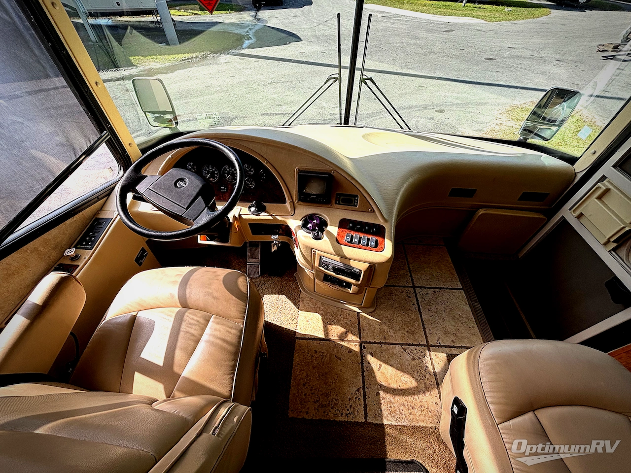 2006 Damon Astoria 3679 Photo 8