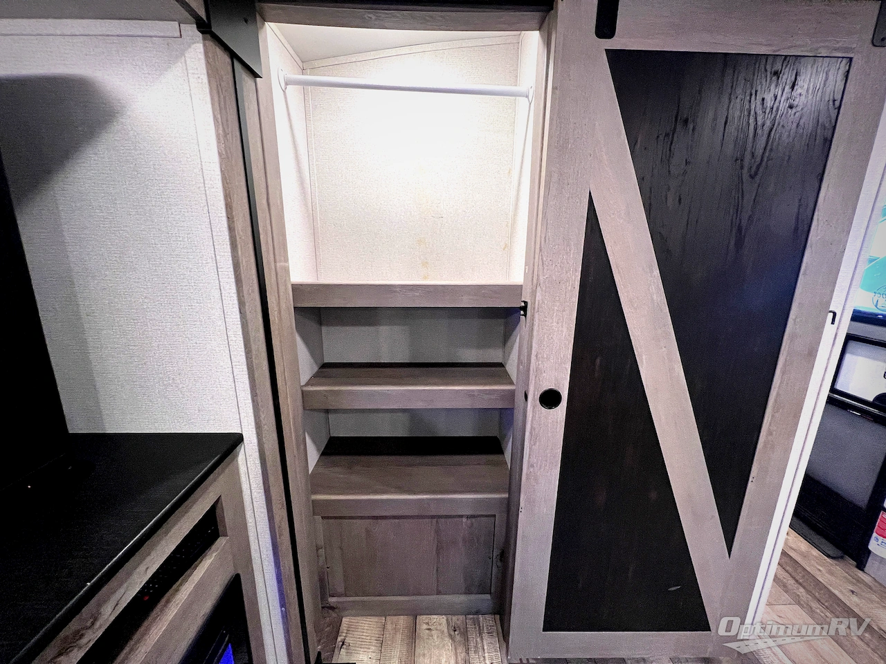 2021 Keystone Outback 340BH Photo 15