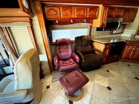 2007 Country Coach Inspire 360 SIENA 425 RV Photo 4