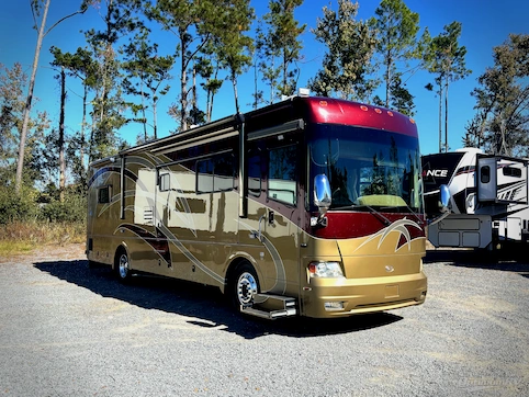 Used 2007 Country Coach Inspire 360 SIENA 425 Featured Photo