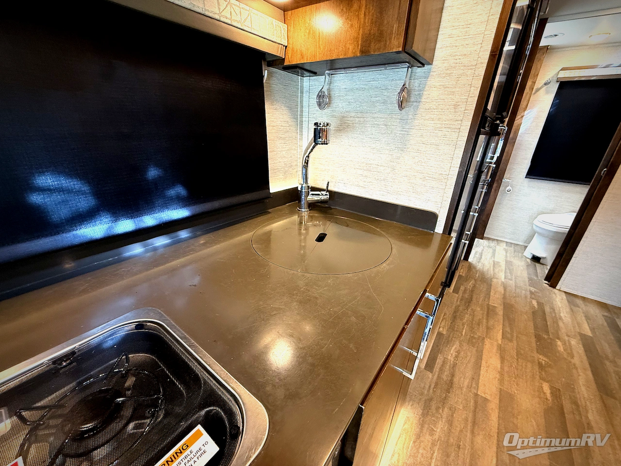 2020 Tiffin Wayfarer 25RW Photo 14