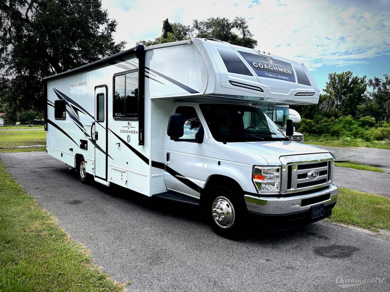2025 Coachmen Freelander 27QB Photo 1