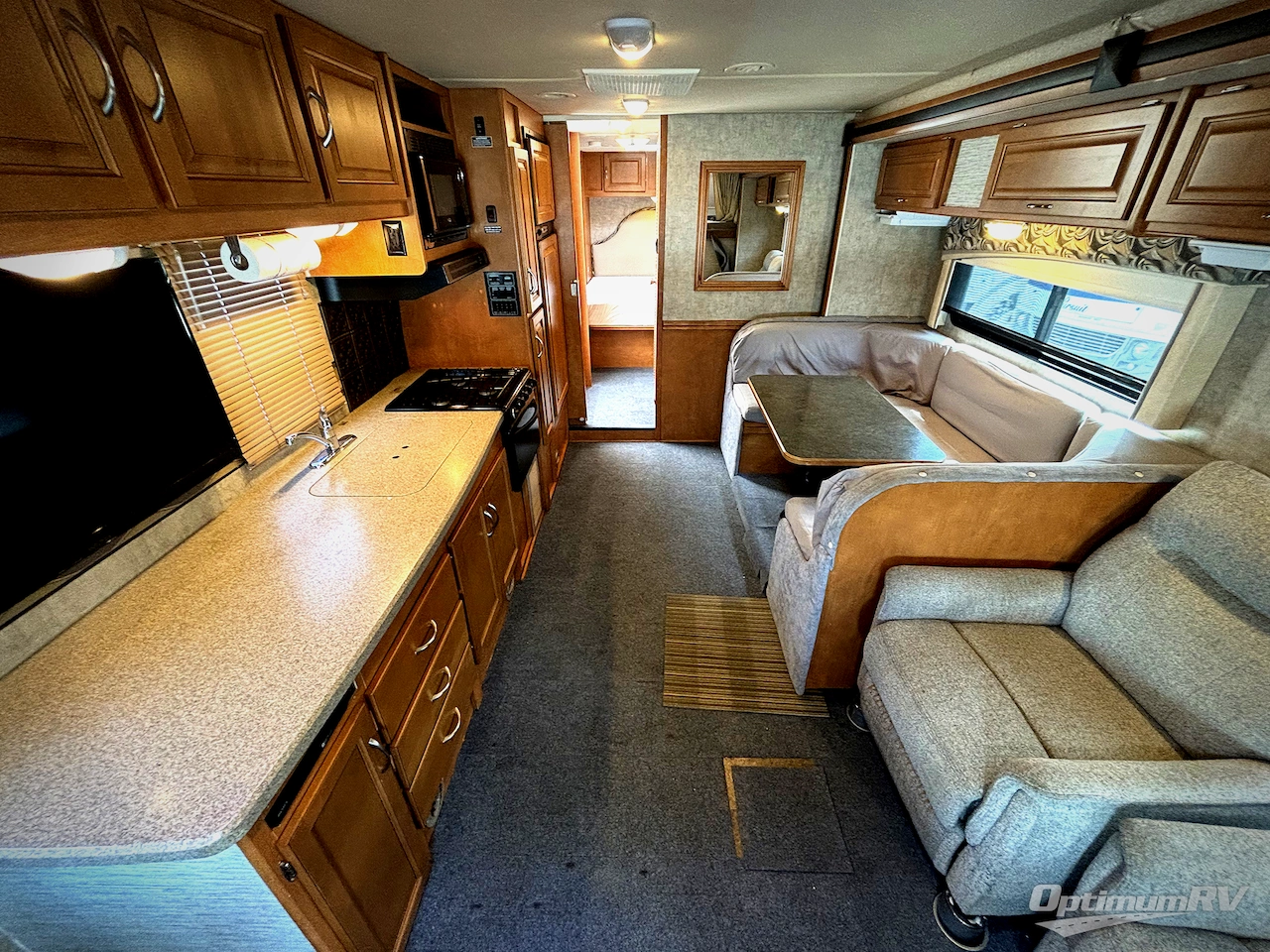 2013 Winnebago Minnie Winnie 31K Photo 7