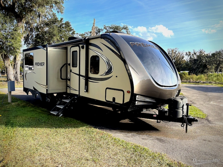 2017 Keystone Premier Ultra Lite 24RKPR RV Photo 1