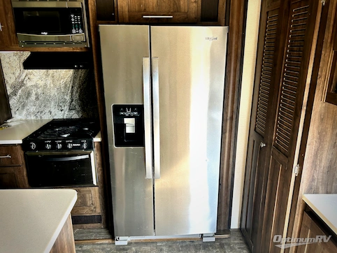 2018 CrossRoads Volante 3201IK RV Photo 3