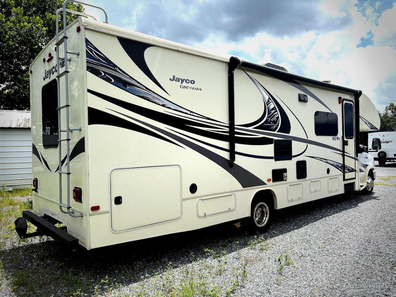 2017 Jayco Greyhawk 29MV Photo 2