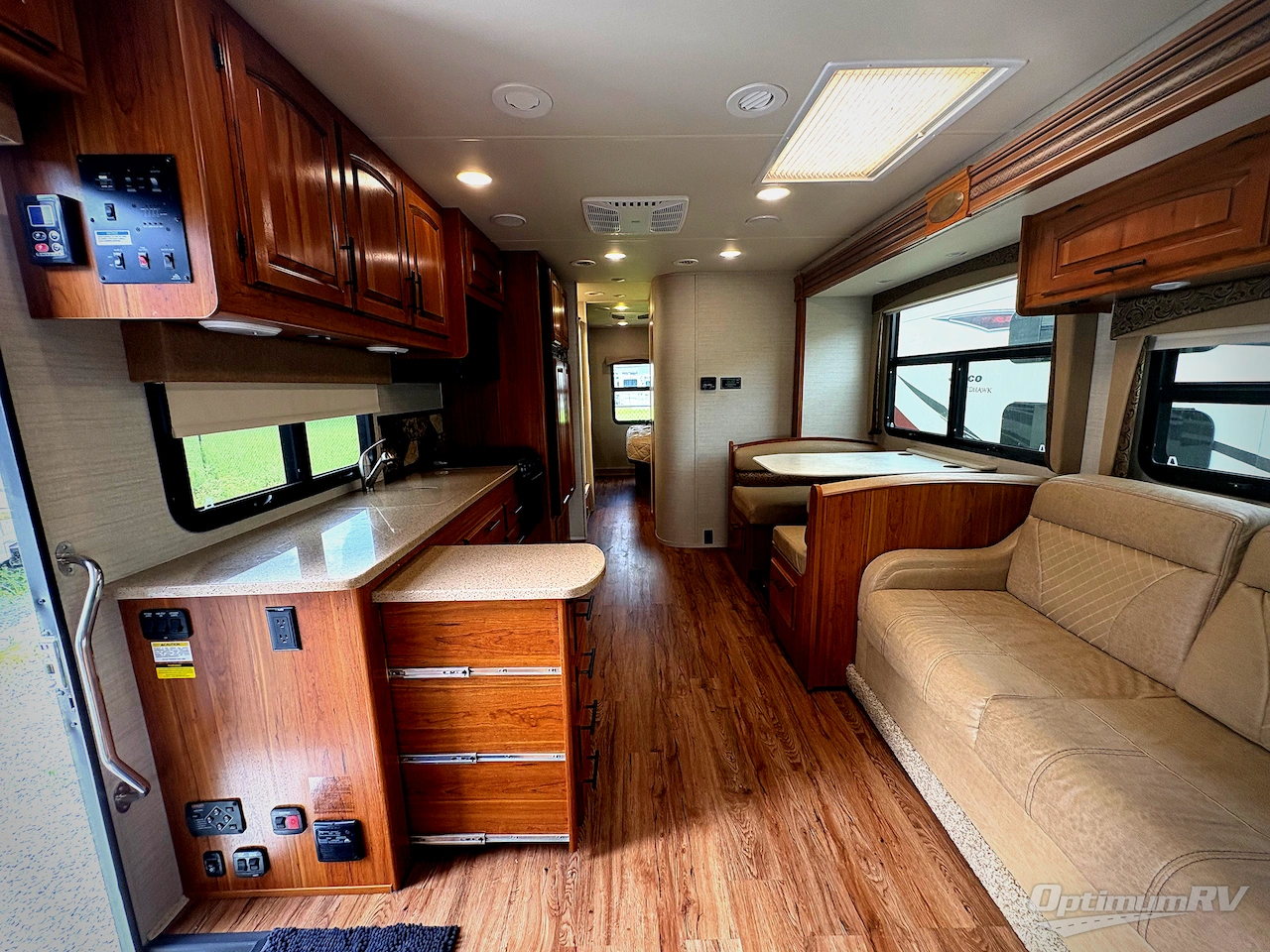 2017 Jayco Greyhawk 29MV Photo 6