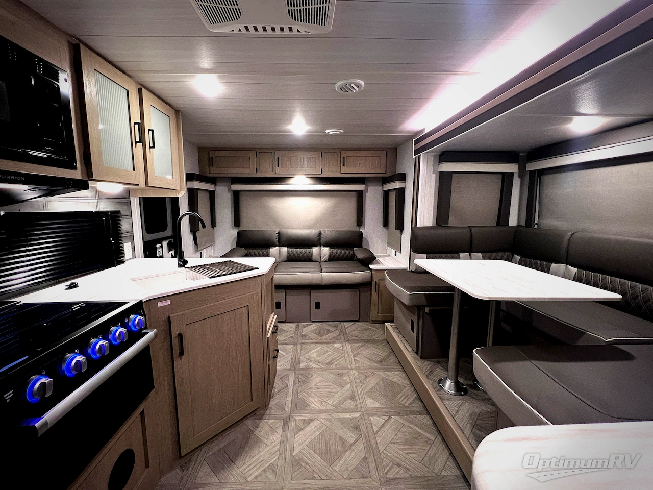 2023 Forest River Wildwood X-Lite 24RLXL Photo 4