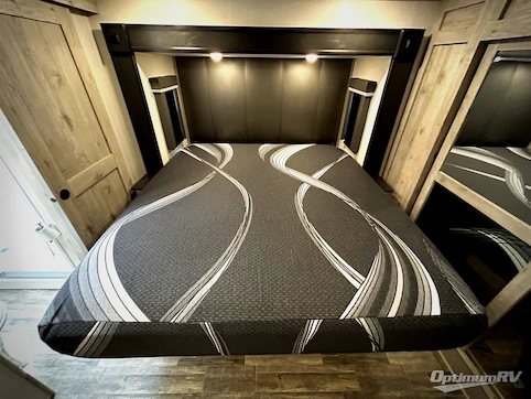 2022 Keystone Avalanche 390DS RV Photo 2