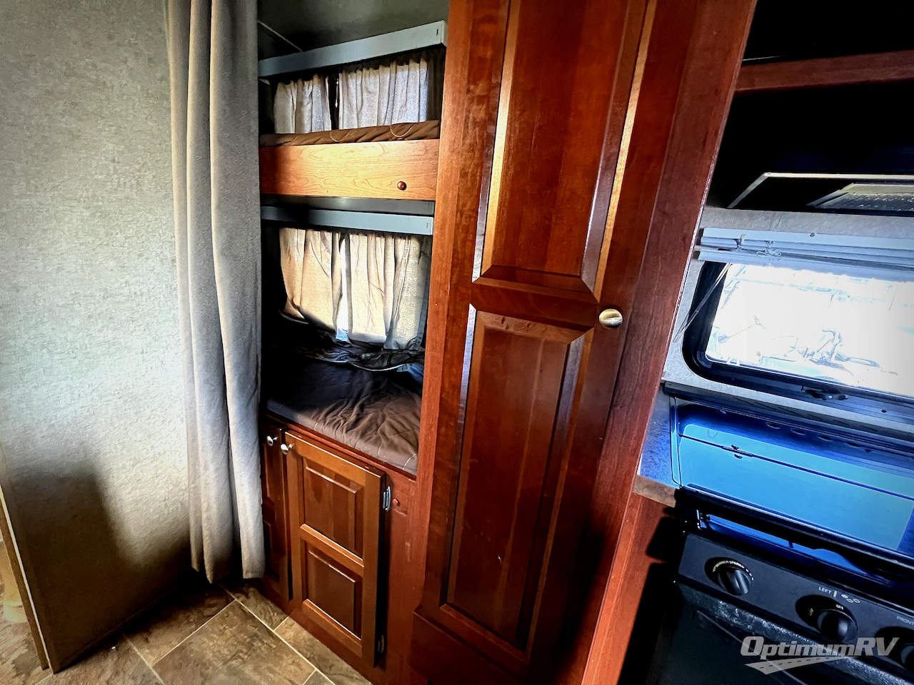 2016 Forest River Rockwood Mini Lite 2306 Photo 8